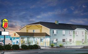 Super 8 By Wyndham Clearfield